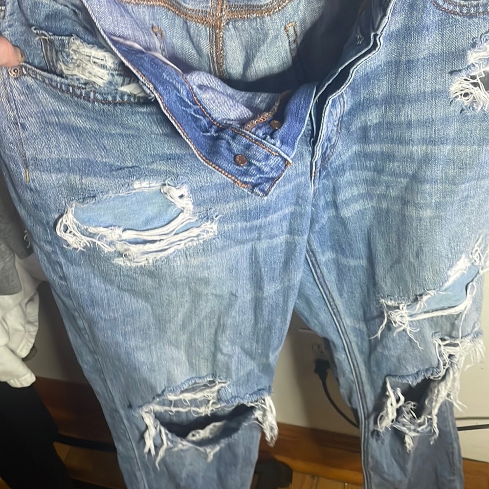 Distress jeans from American Eagle